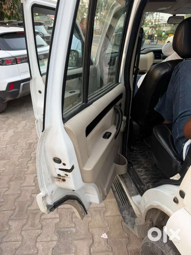 Mahindra Scorpio Classic 2023