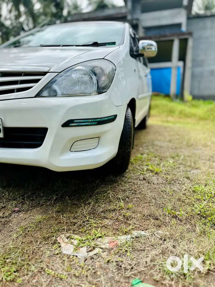 Toyota Innova .model 31/12/2009 G4.original Kerala