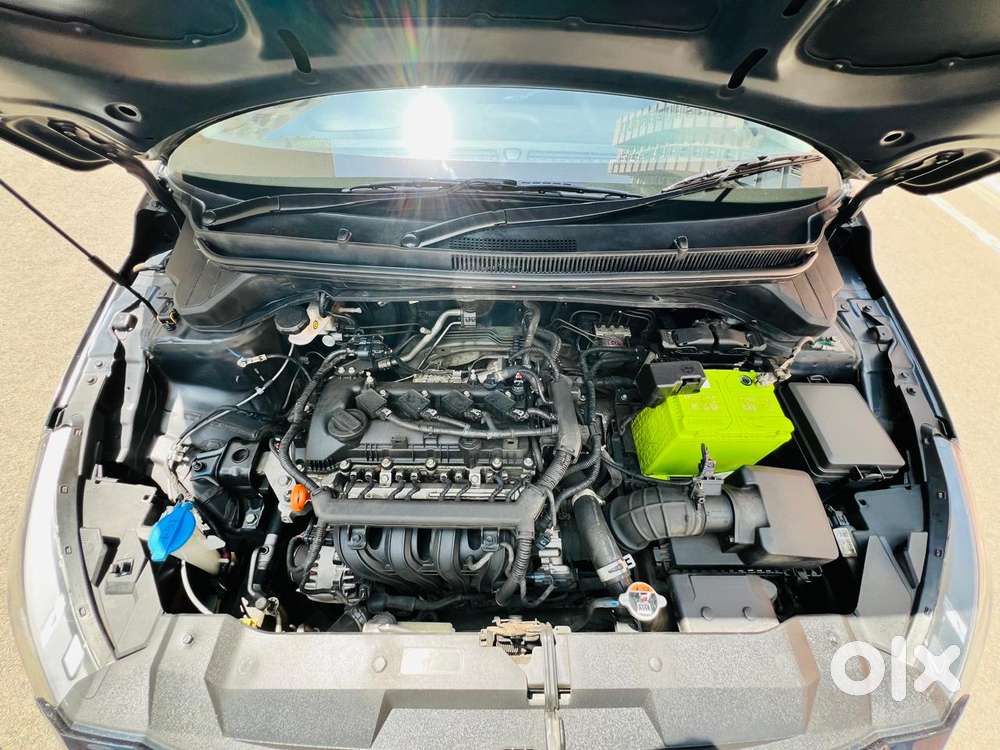 Hyundai I20 Sportz 1.2 Ivt Dual Tone, 2022, Petrol