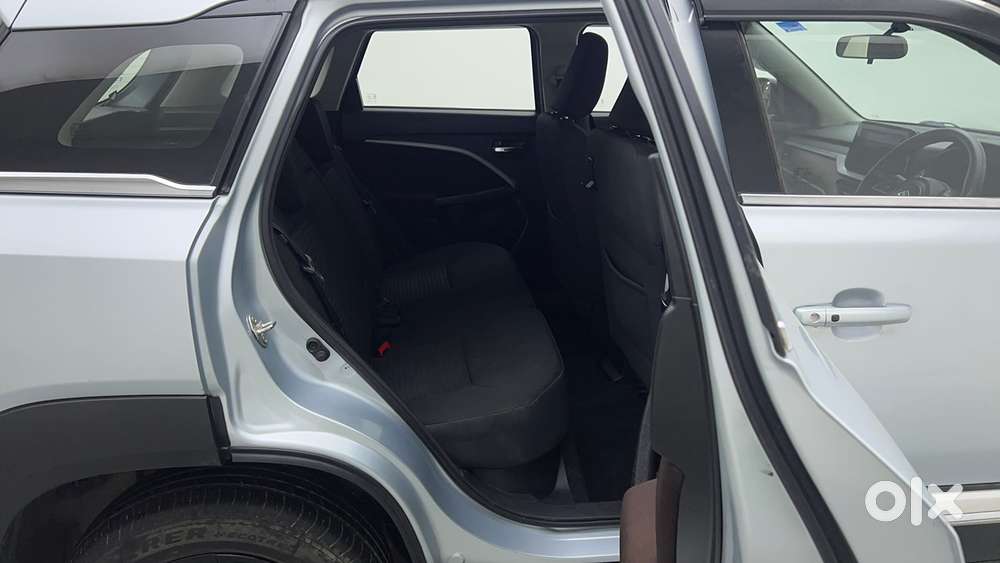 Maruti Suzuki Vitara Brezza 1.5 Zxi At, 2022, Petrol