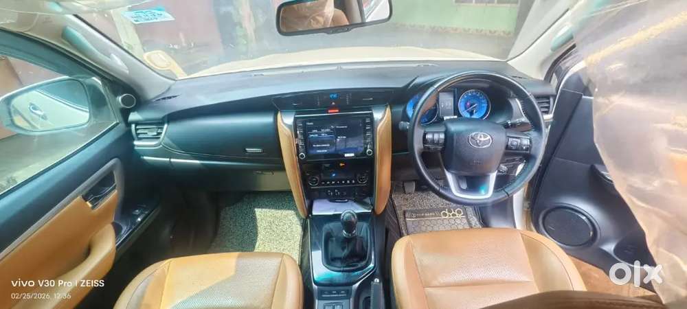Toyota Fortuner 2023 Diesel 23000 Km Driven