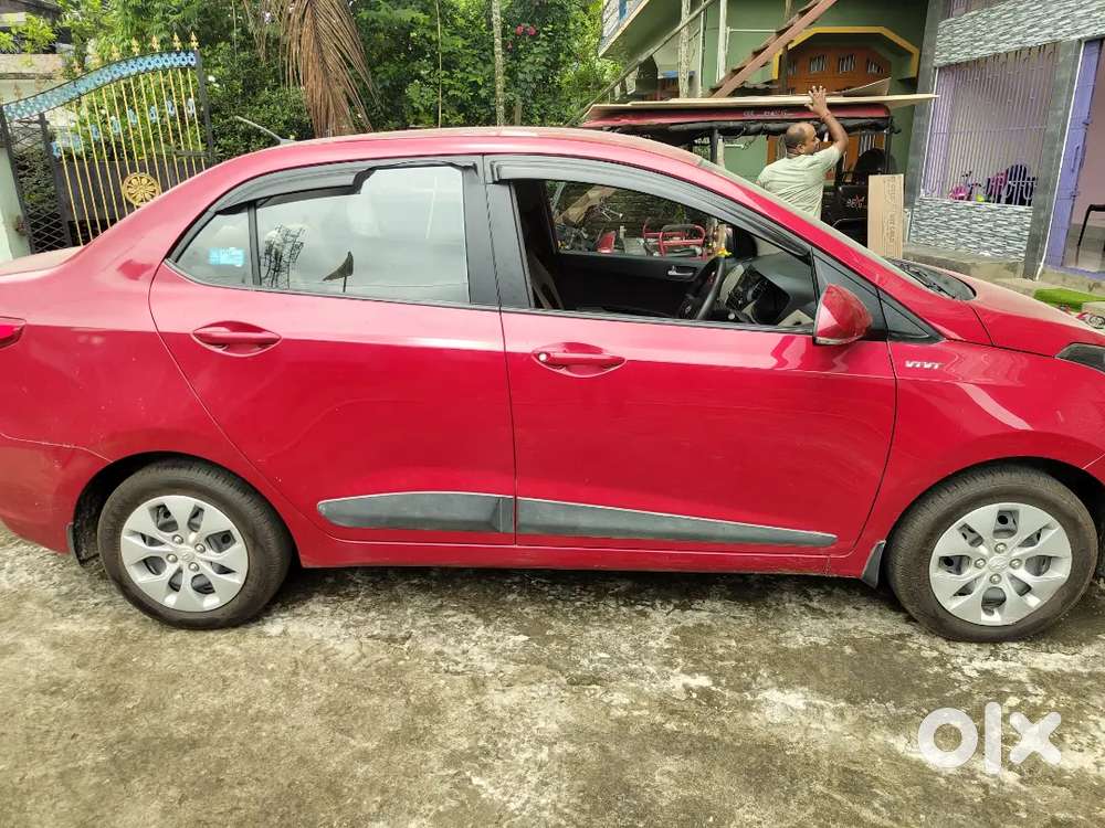 Hyundai Xcent 2015 Petrol Good Condition.