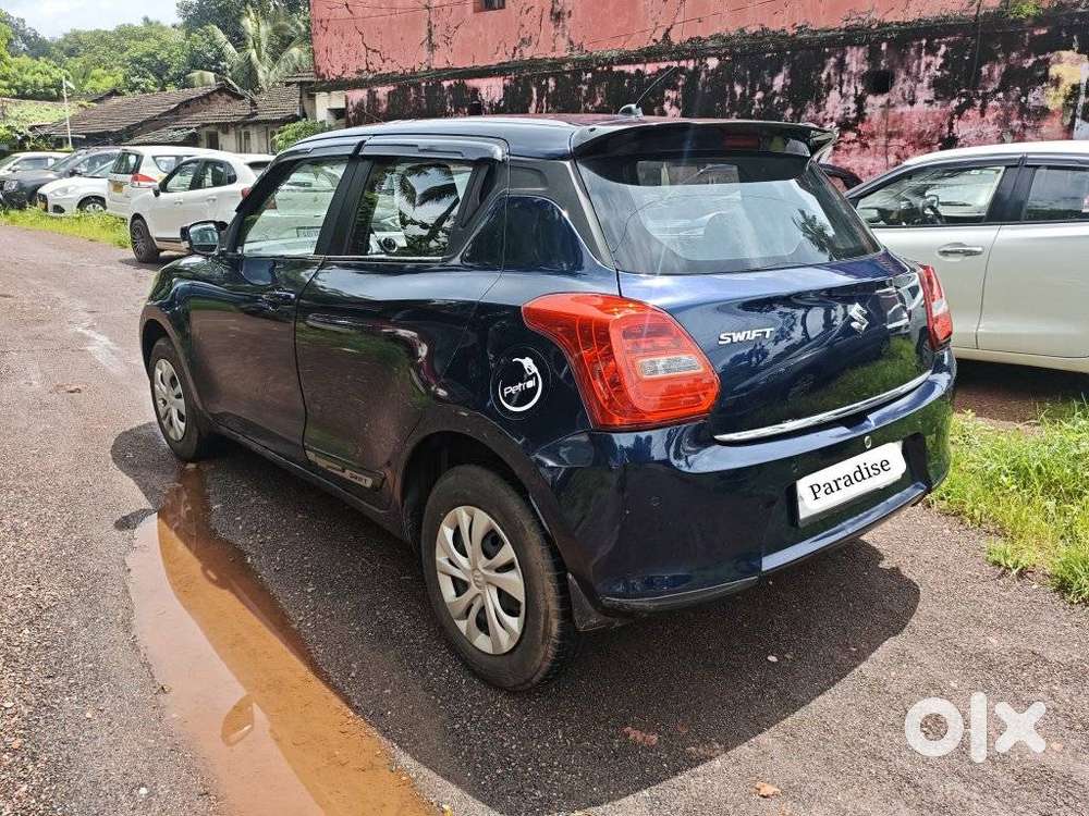 Maruti Suzuki Swift Vxi + Manual, 2023, Petrol