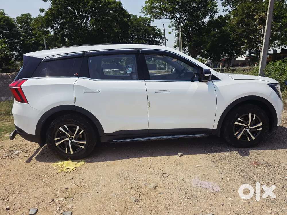 Mahindra Xuv700 2024 Diesel 34000 Km Driven