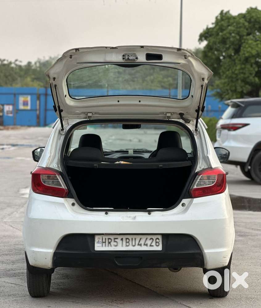 Tata Tiago 1.2 Revotron Xt (o), 2018, Petrol