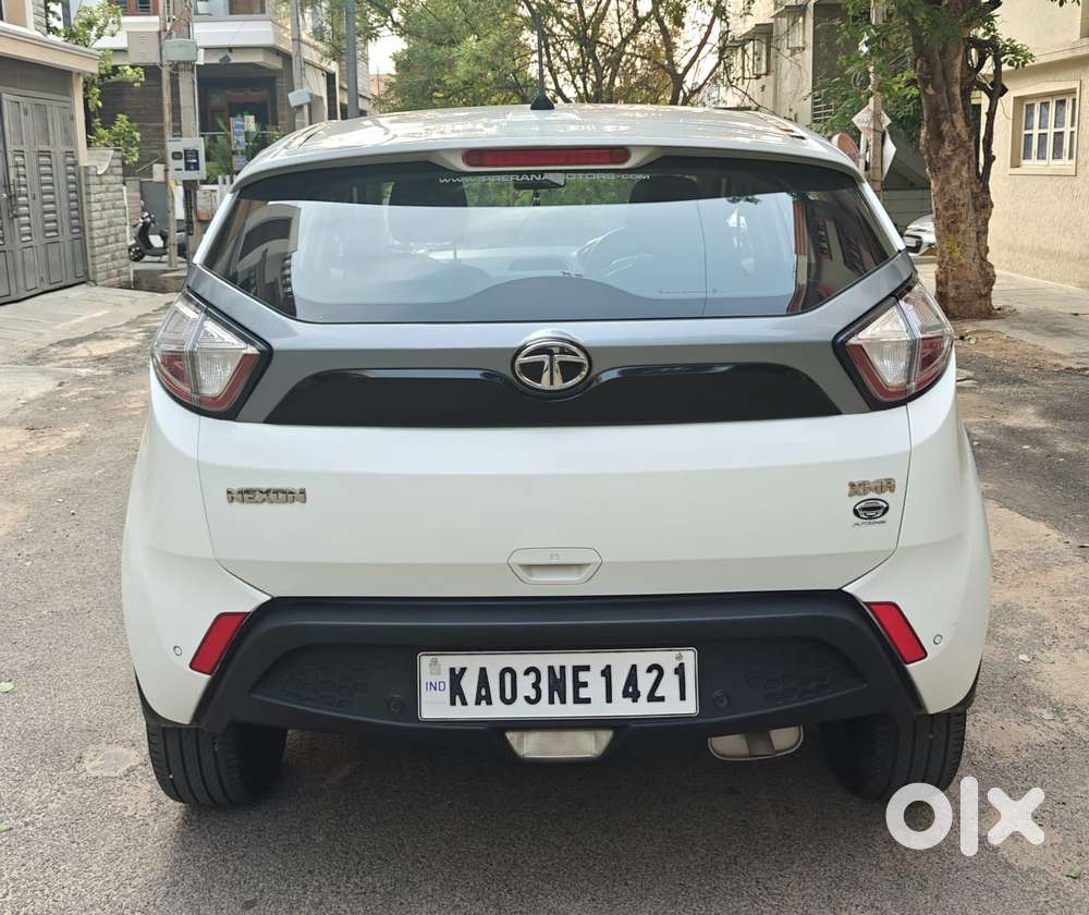 Tata Nexon 1.2 Revotron Xma Amt (s), 2019, Petrol