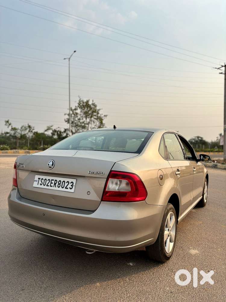 Skoda Rapid 2013-2016 1.6 Mpi At Style Plus, 2016, Petrol