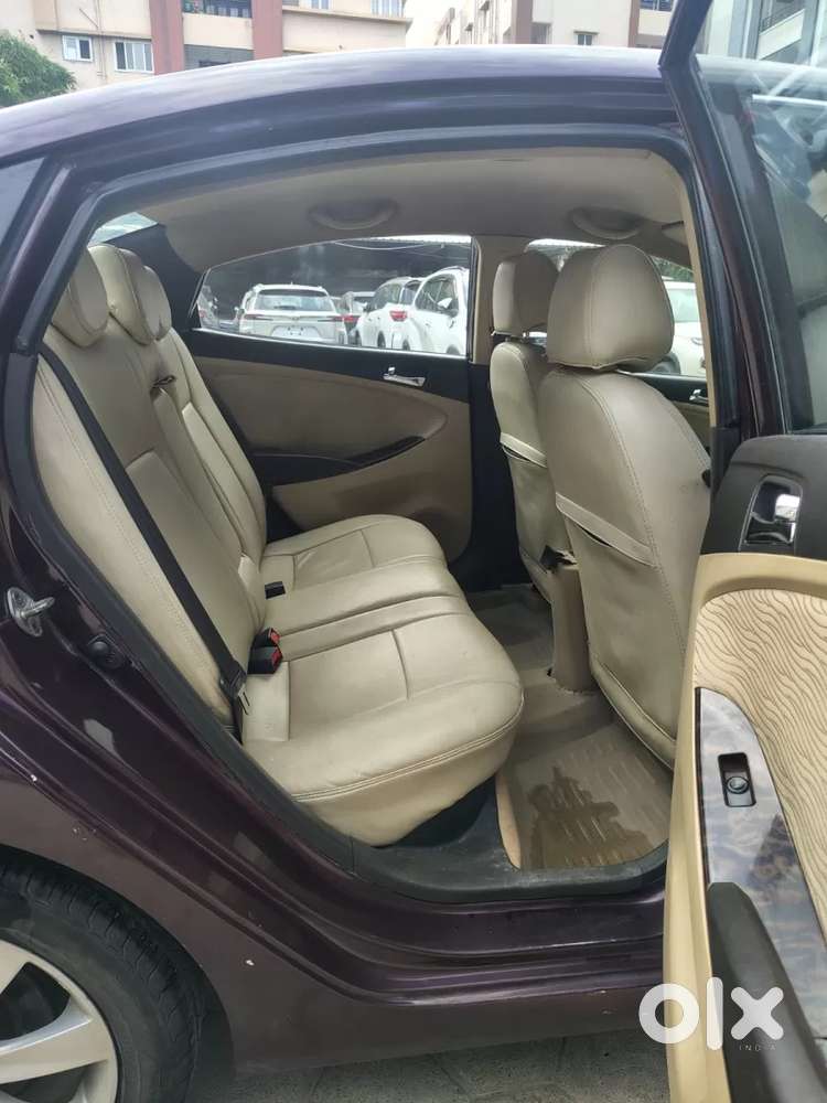 Hyundai Verna Fluidic 1.6 Crdi Sx, 2011, Diesel