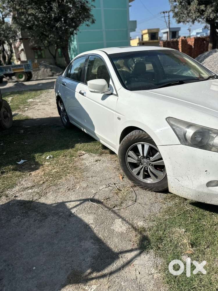 Honda Accord Petrol Manual 2011