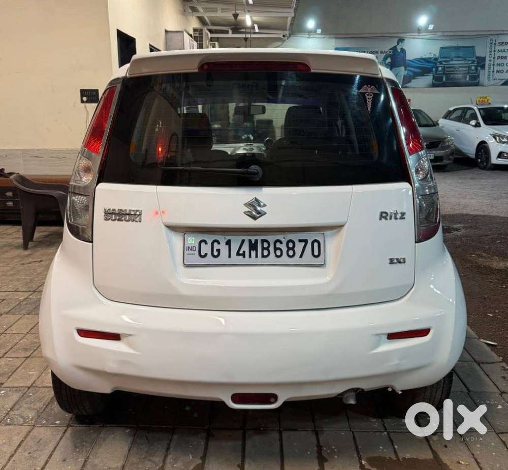Maruti Suzuki Ritz Zxi Abs, 2013, Petrol