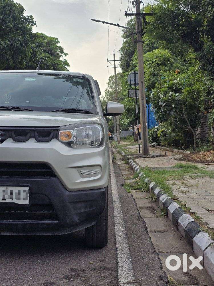 Maruti Suzuki S-presso Vxi Plus At, 2021, Petrol