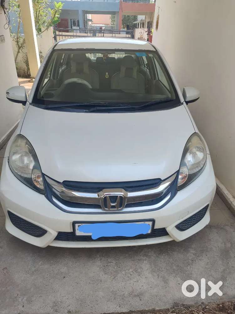 Honda Amaze 2017 Petrol Well Maintained