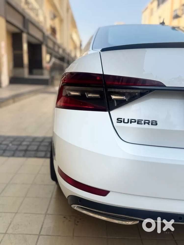 Skoda Superb, 2021, Petrol