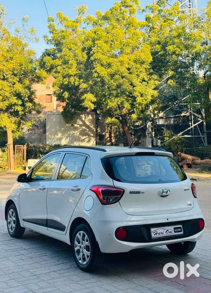 Hyundai Grand I10 Sportz Edition, 2017, Petrol