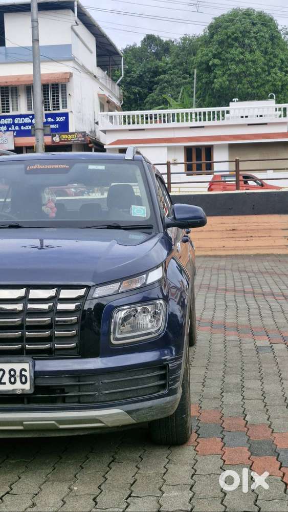 Hyundai Venue 2023 Petrol 41000 Km Driven