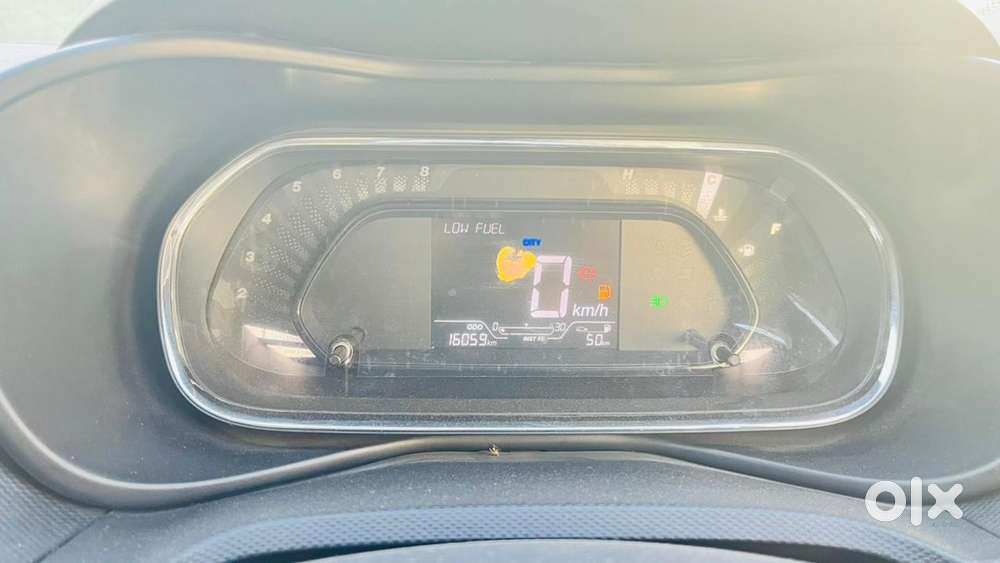 Tata Nexon 2022 Petrol