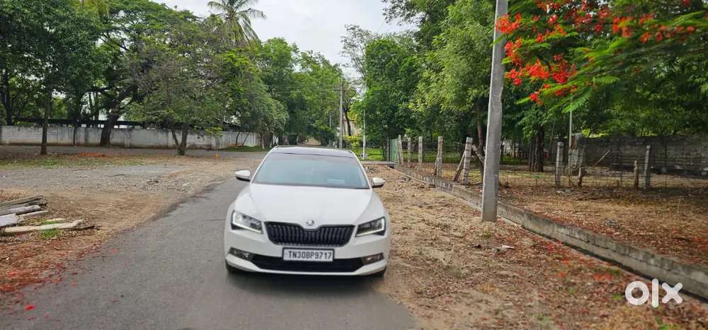 Skoda Superb L&k 2018 Diesel Automatic