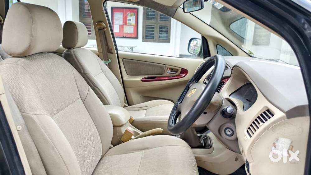 Toyota Innova 2.5 V 7 Str, 2007, Diesel