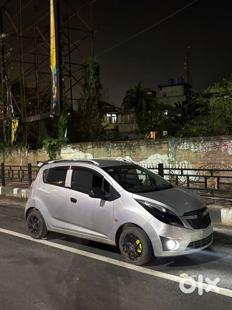 Chevrolet Beat Petrol 2014