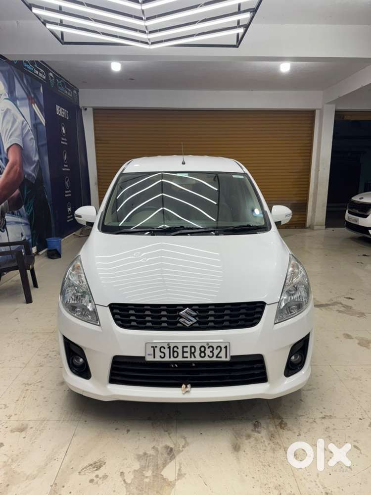 Maruti Suzuki Ertiga Zdi 2015, Driven 100000 Km Only.