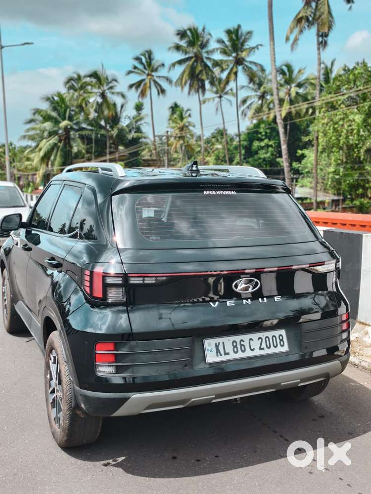 Hyundai Venue S Plus Mt 1.2 Kappa, 2023, Petrol