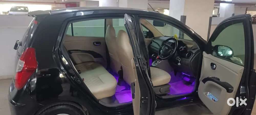 Hyundai I10 Asta (o) - 2013 Model - Automatic With Sunroof Edition -