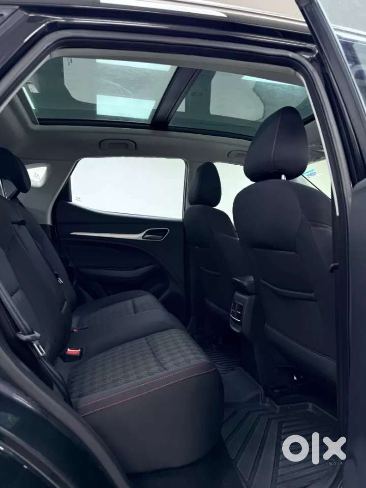 Mg Zs Ev, 2024, Electric