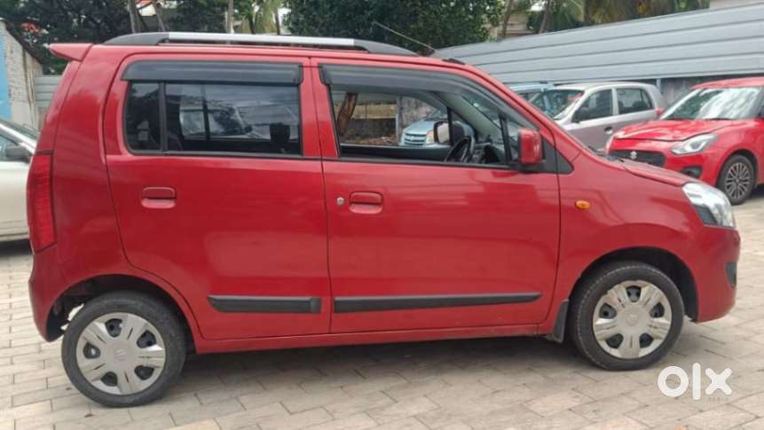 Maruti Suzuki Wagon R Vxi Amt, 2017, Petrol