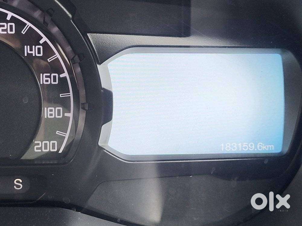 Ford Endeavour 3.2 Titanium At 4x4, 2017, Diesel