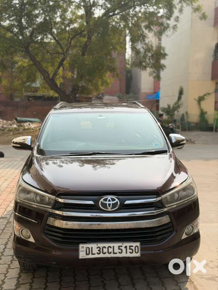 Toyota Innova Crysta Gx At 2.8  2017 Petrol 41000 Km Driven