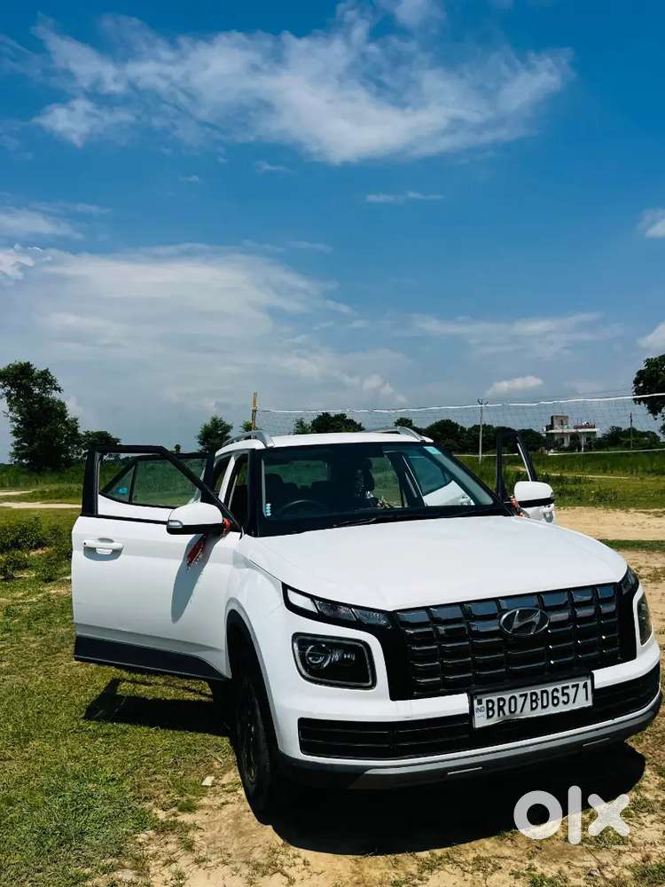 Hyundai Venue S Plus 2024 Petrol Manual