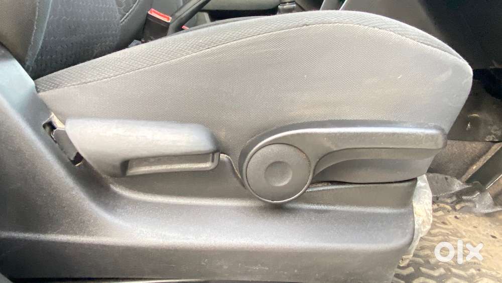 Maruti Suzuki Vitara Brezza Zxi +, 2022, Petrol