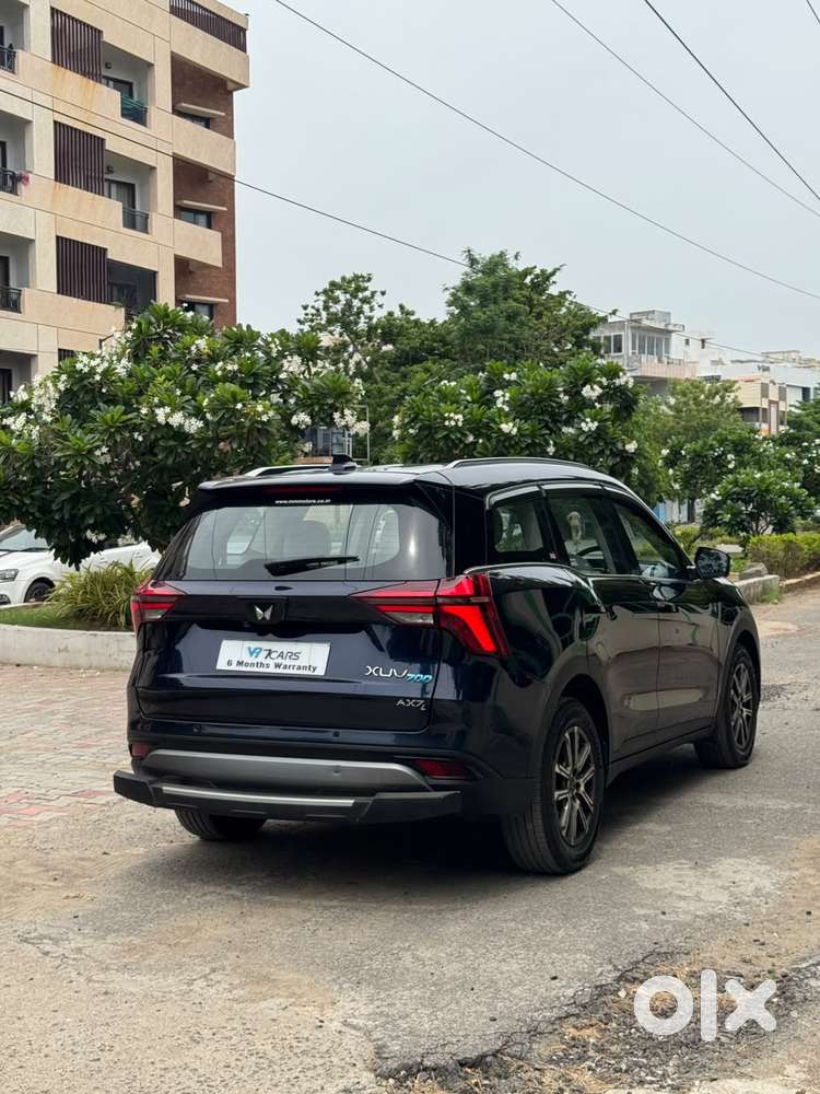 Mahindra Xuv700 Ax7l 6 Str At, 2022, Diesel