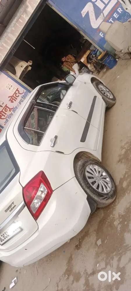 Maruti Suzuki Dzire 1.2 Lxi 2017