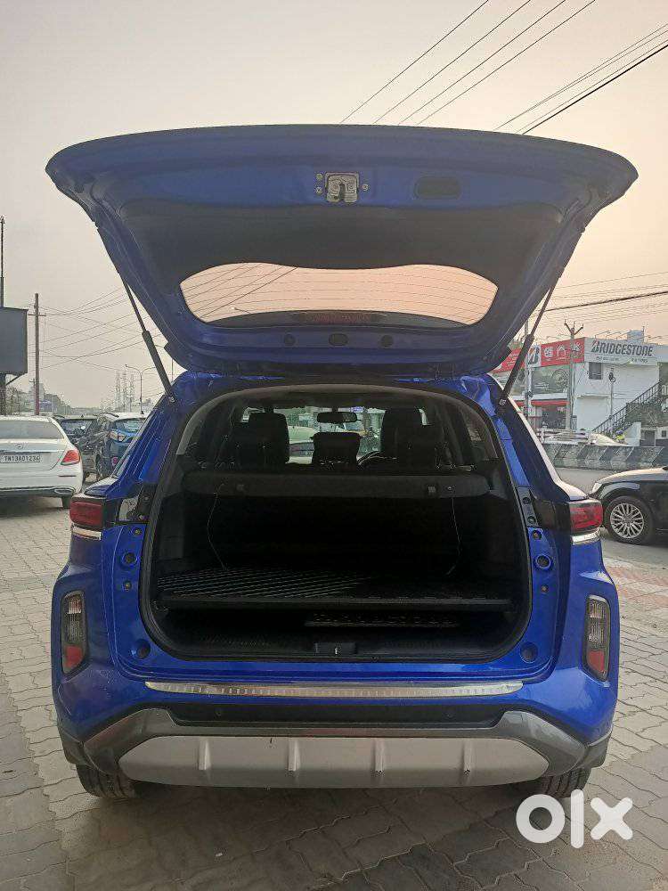 Toyota Urban Cruiser Hyryder, 2023, Petrol