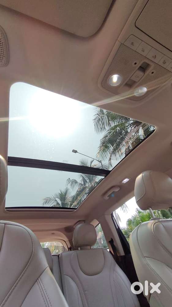 Mahindra Xuv700 2.2 Ax 7 Diesel At Str, 2022, Diesel
