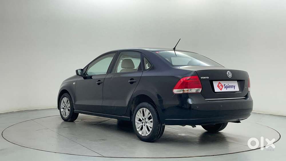 Volkswagen Vento Petrol Highline, 2015, Petrol
