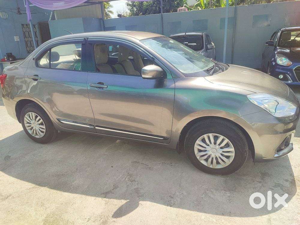 Maruti Suzuki Swift Dzire 1.3 Vxi, 2022, Petrol