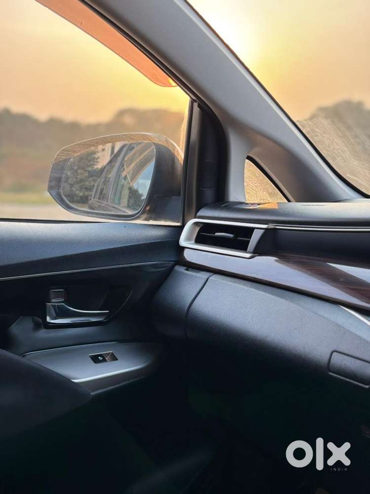 Toyota Innova Crysta 2.4 Vx Mt, 2018, Diesel
