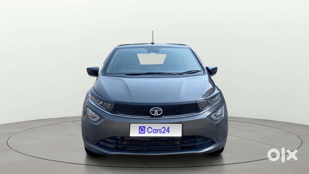 Tata Altroz Xz, 2022, Petrol