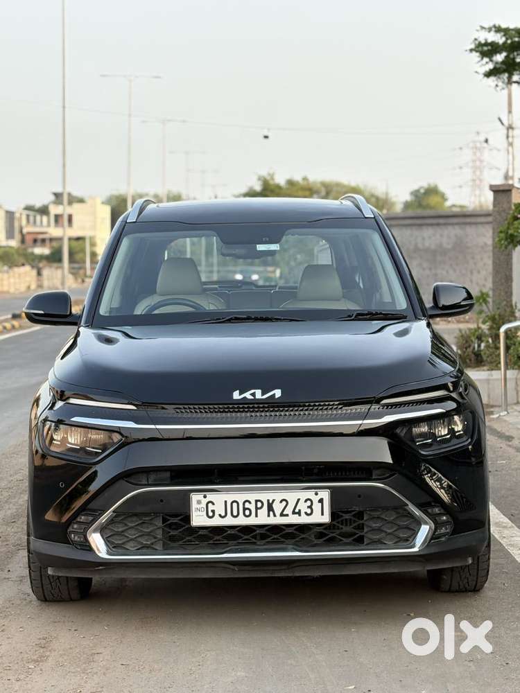Kia Carens 1.5 Luxury Plus Diesel At 7 Str, 2023, Diesel