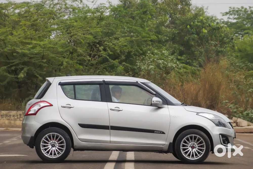2016 Maruti Suzuki Swift Vxi Petrol 1st Owner Full Insurance 
56000 Km