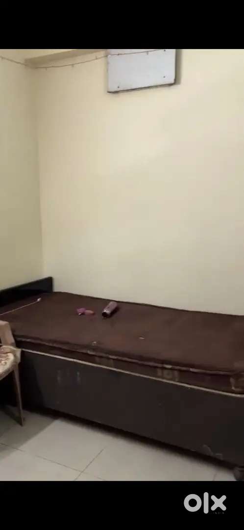 A well furnished pg for female