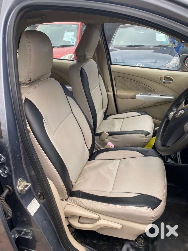 Toyota Etios Liva, 2017, Petrol