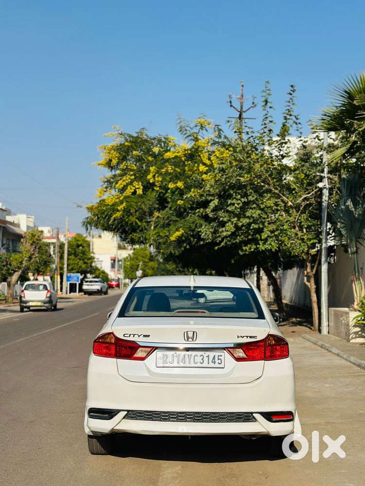 Honda City V Mt Exclusive, 2017, Petrol