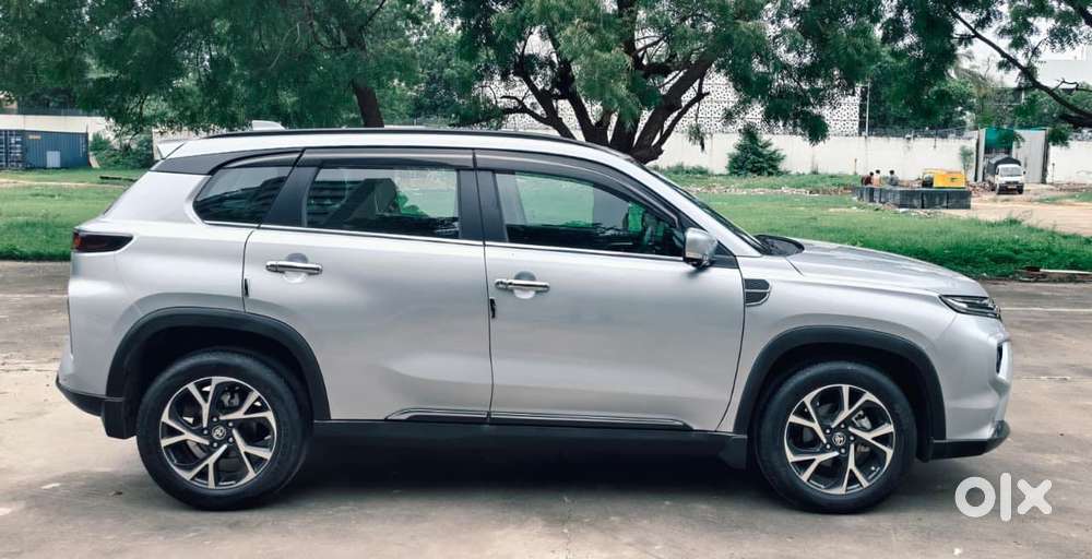 Toyota Urban Cruiser Hyryder 1.5 V Neo Drive At, 2025, Petrol