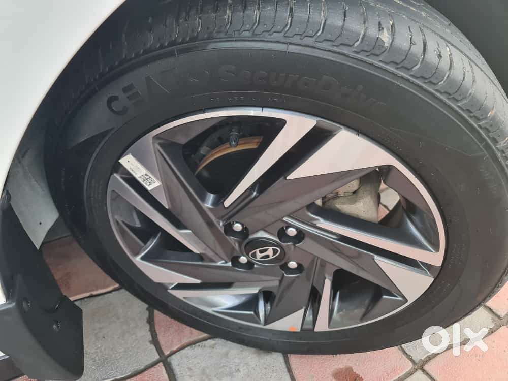 Hyundai I20 Asta (o) 1.0 Turbo Dct, 2022, Petrol