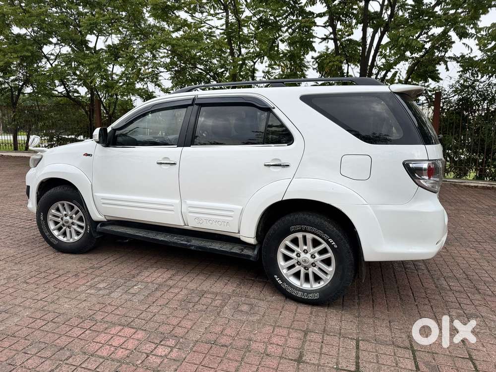 Toyota Fortuner 4x4 Mt 2.8 Diesel, 2014, Diesel