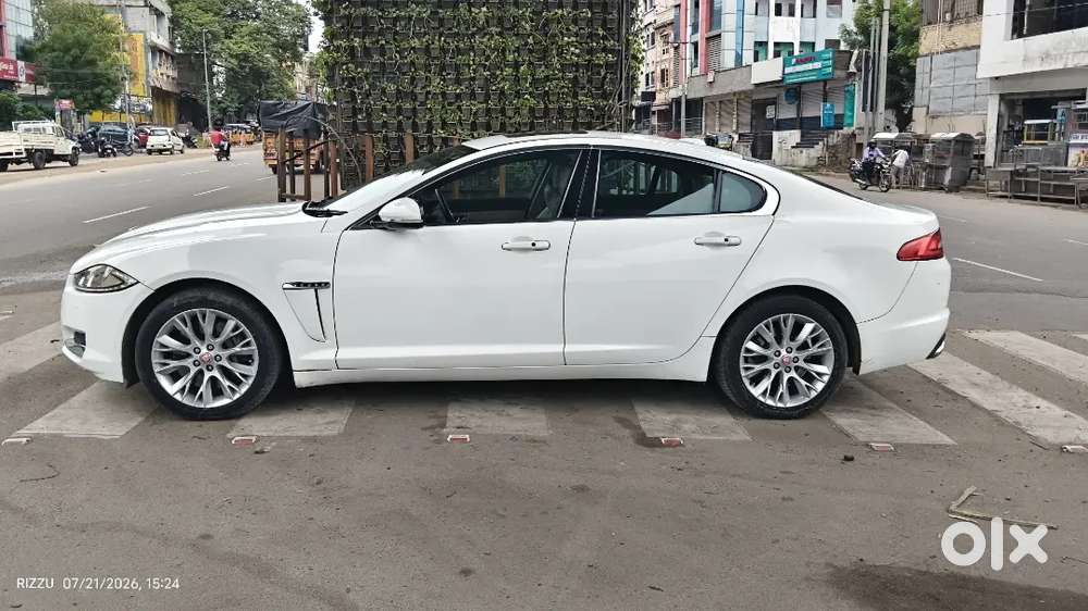 Jaguar Xfs Diesel 2012 Year