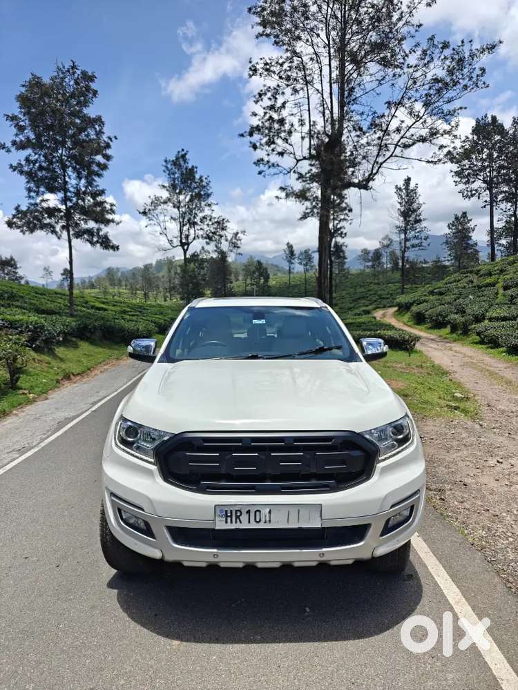 Ford Endeavour 3.2 Titanium Plus